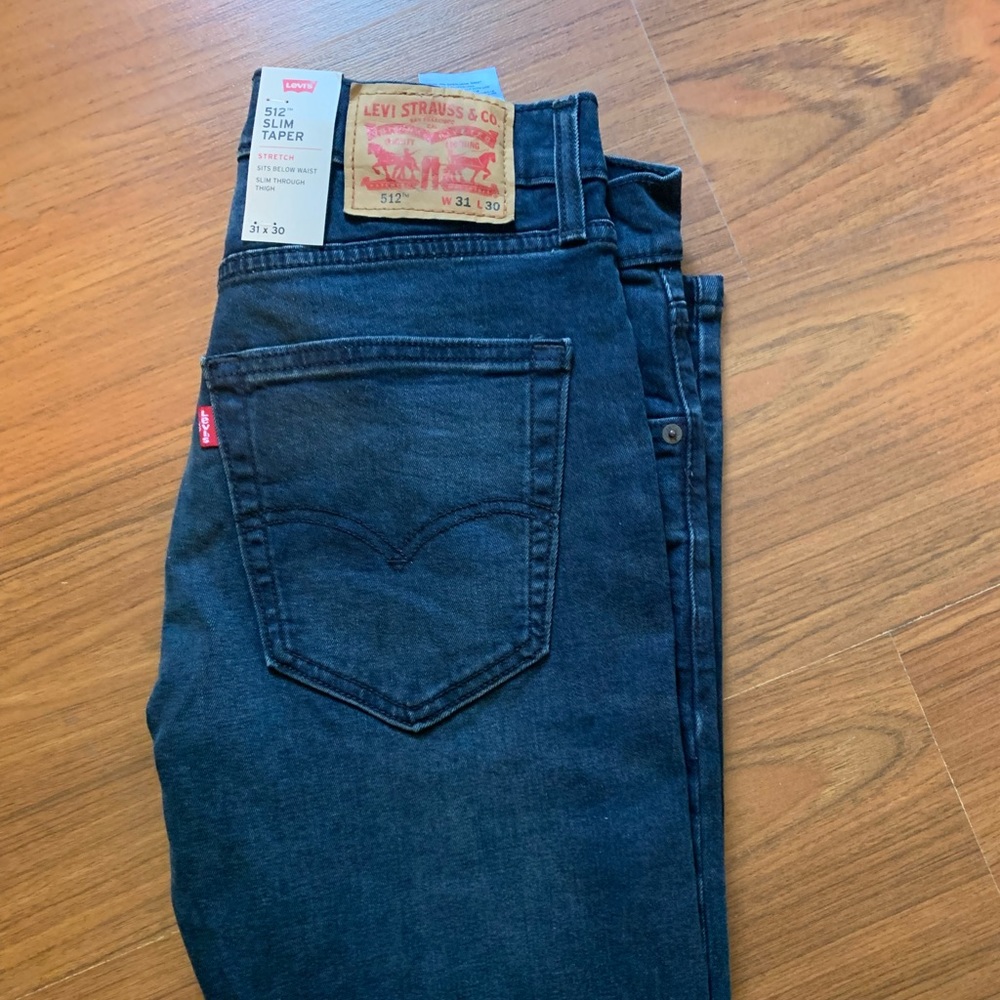 NWT Levi’s 512 Slim Taper